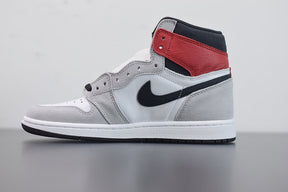 Air Jordan 1 Retro High "Smoke Grey"