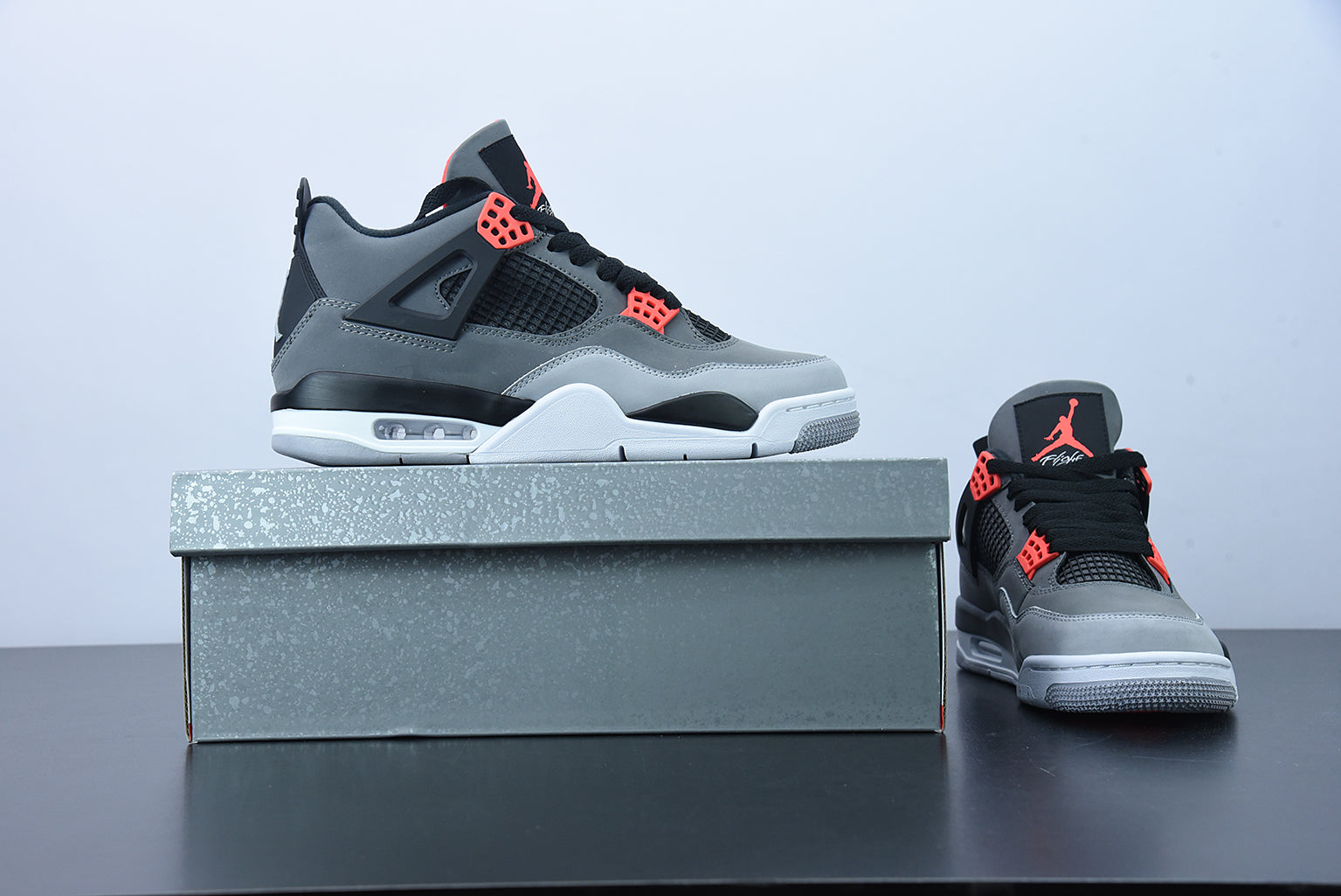 Nike Air Jordan 4 "Infrared"