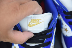 Nike SB Dunk Low x Supreme Stars Hyper Royal