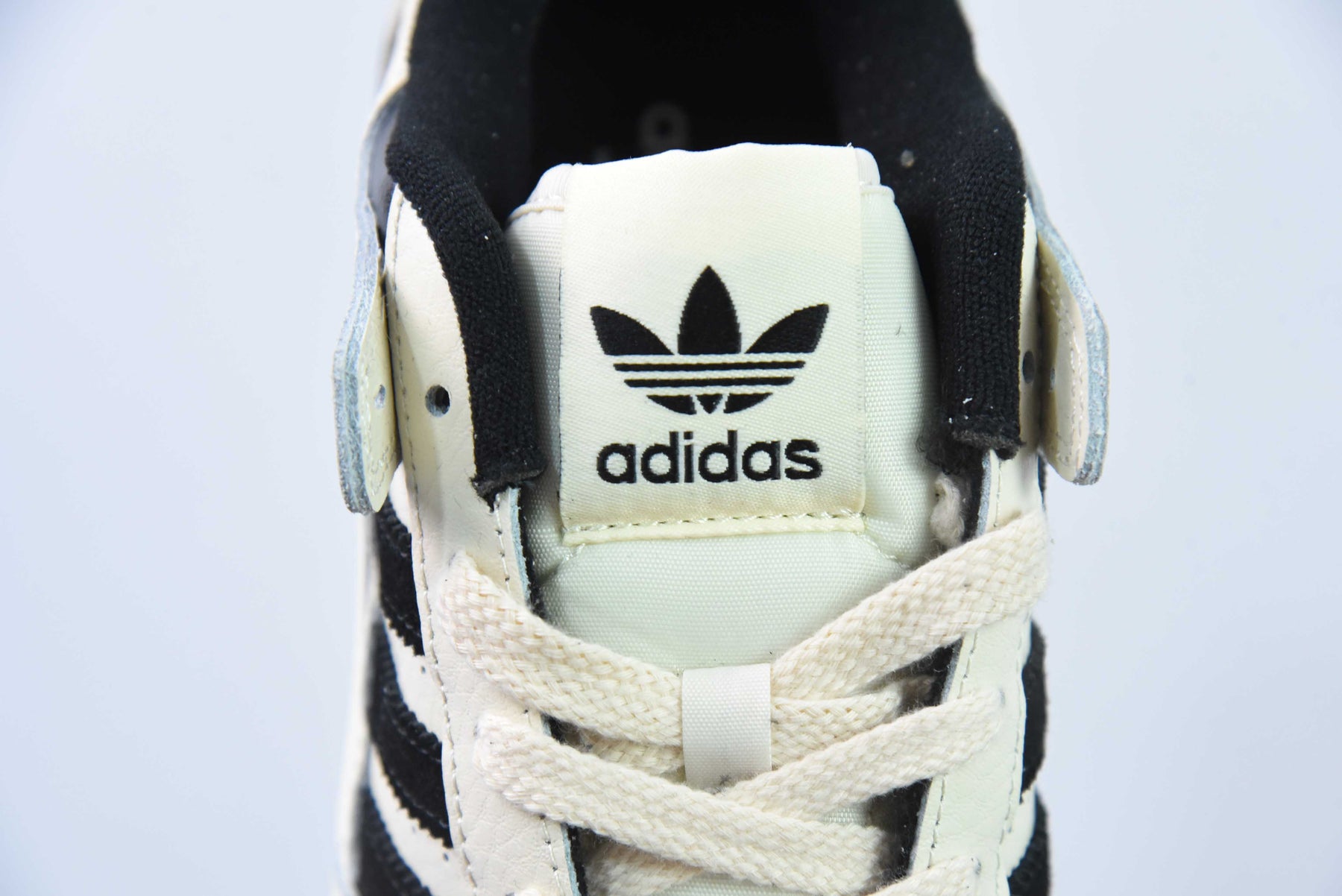 Adidas Forum Bold White Black