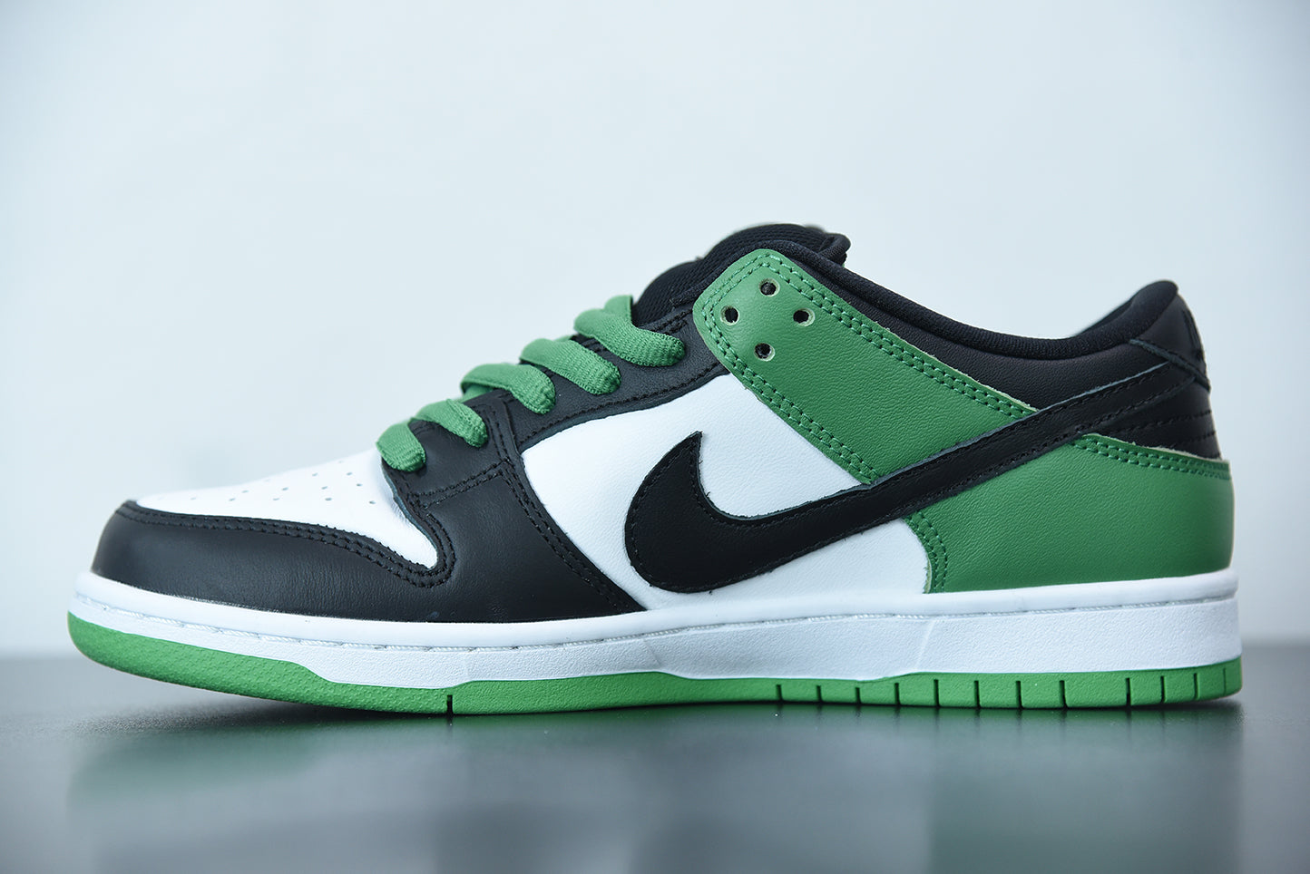 Nike Dunk Low Pro SB 'Classic Green'