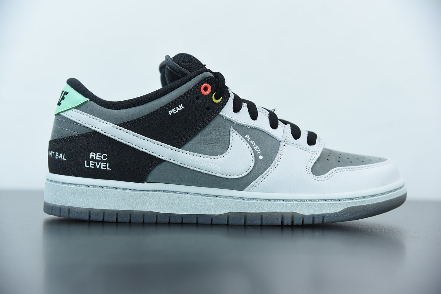 Nike SB Dunk Low VX 1000 Pro Iso Grey