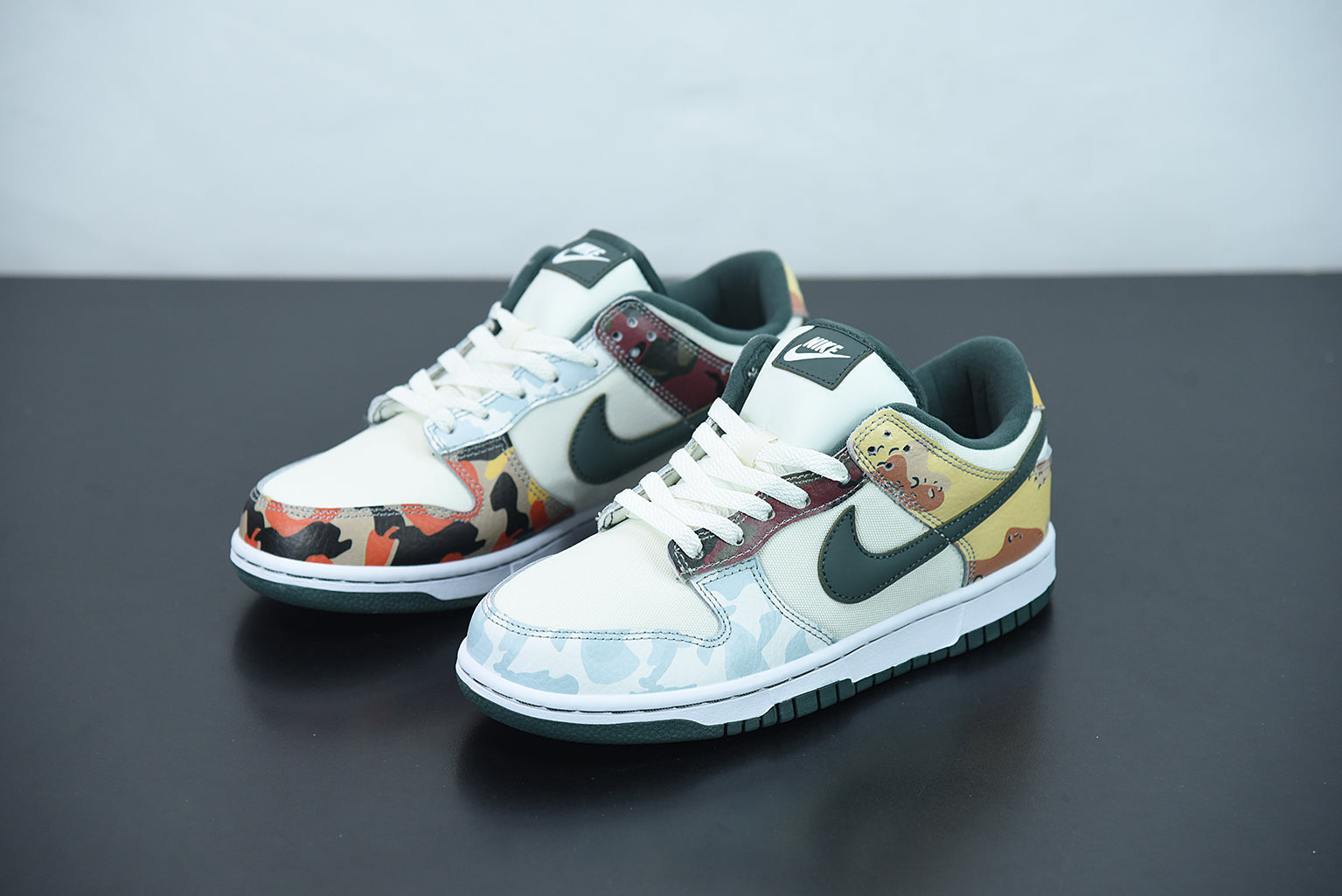 Nike Dunk Low SE “Multi Camo”